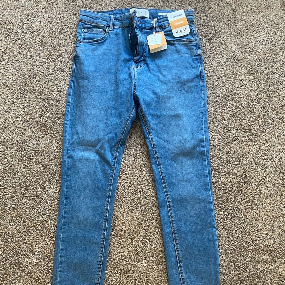 Pull&bear carrot tapered jeans, 31" waist, new